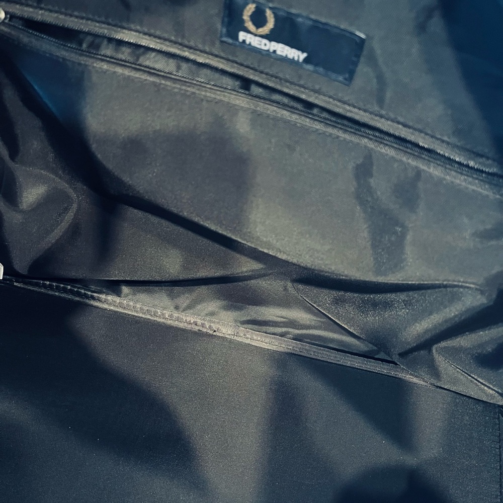 Fred Perry Dark Brown Leather Men's Bag - Picture 4 of 5